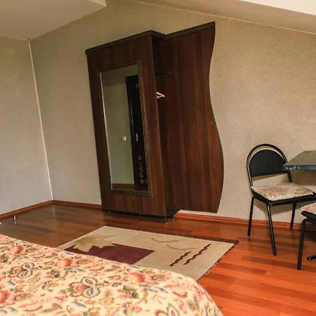Hotel Galyts'ka Korona